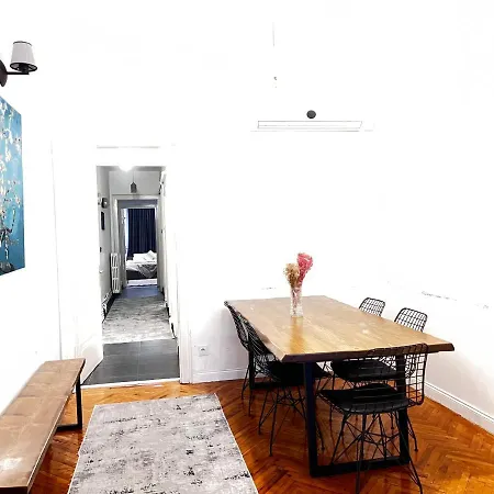 Appartement Spacious Family Flat , 3br, 2ba